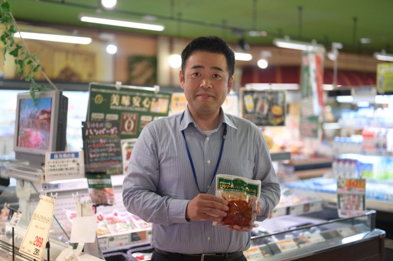 2000年入社 ミート部スーパーバイザー 田村